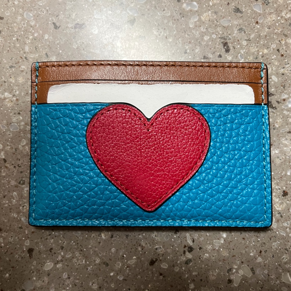 COACH Turquoise Brown Red Heart Pebbled Leather Card Holder Wallet NEW Tags $75 - Picture 3 of 5